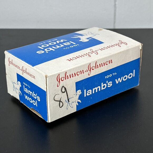 Vintage Johnson & Johnson Advertising 100% Lambs Wool Original Box .5 oz - Picture 4 of 6